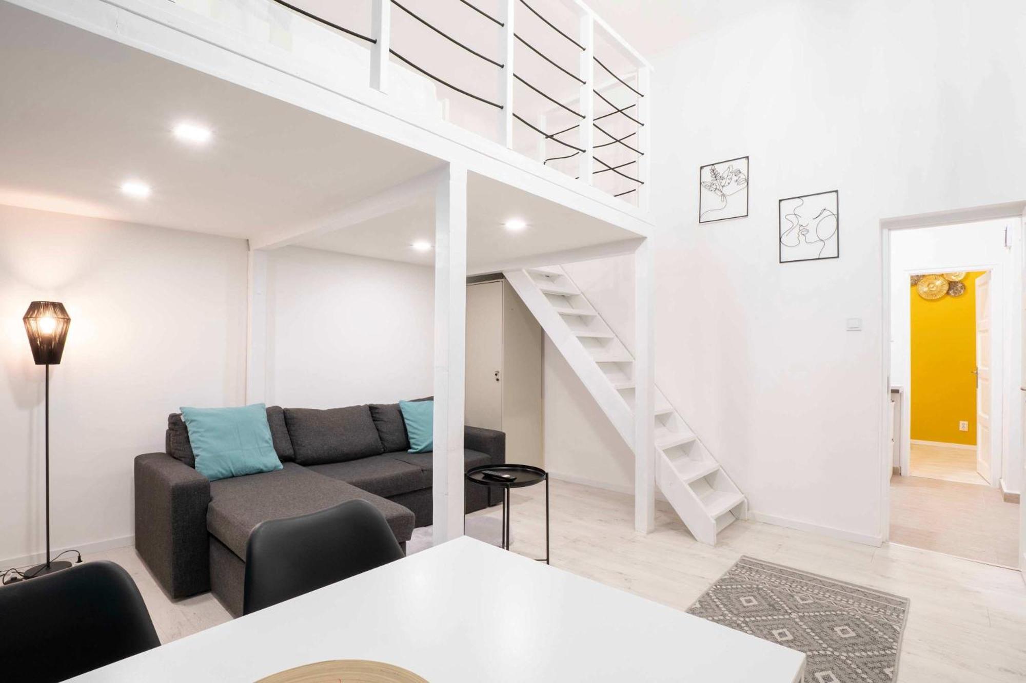 Bluebird 2br Cozy Budapest